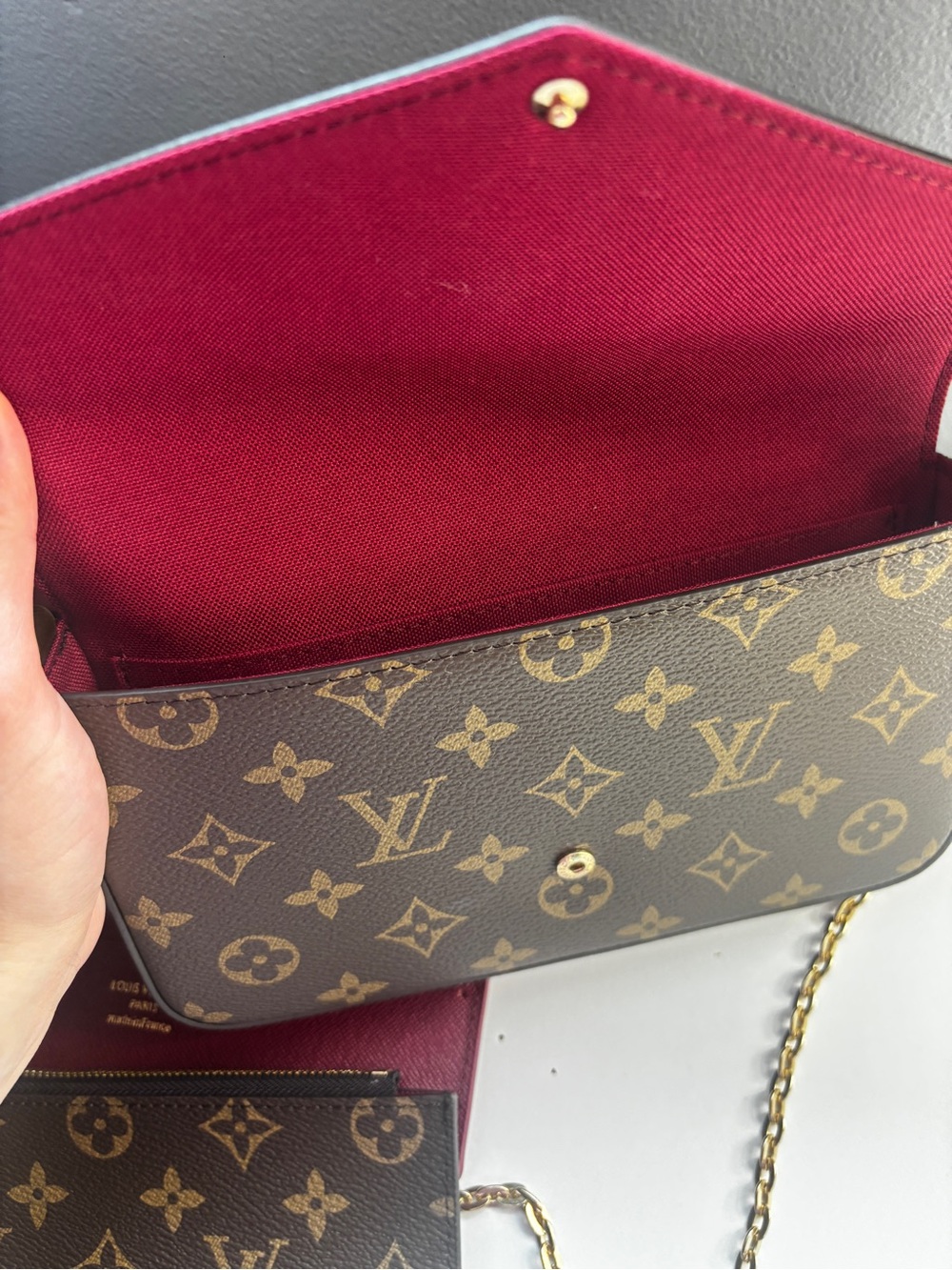 Louis Vuitton Monogram Crossbody Wallet in Brown with Gold Chain - Picture 5 of 6